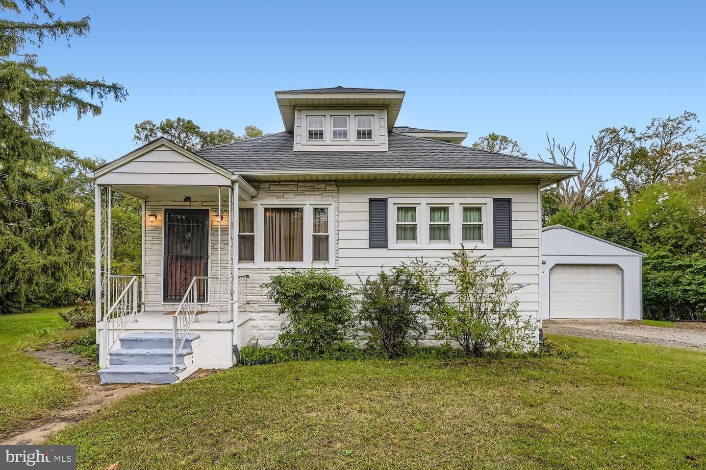 1230 Breitwert Avenue photo 3