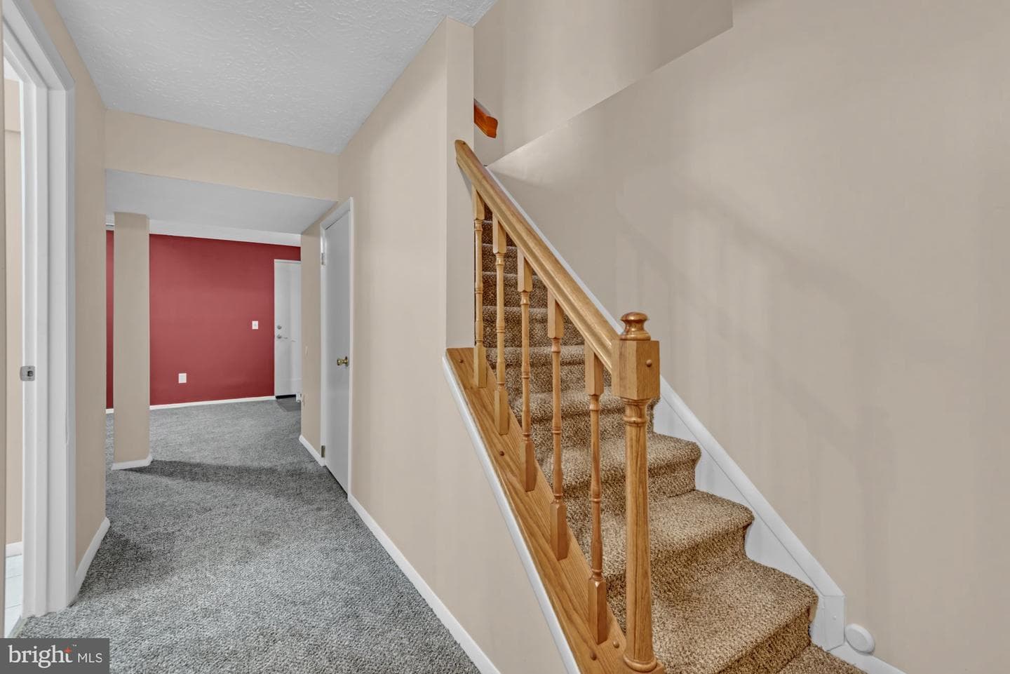 8566 Kim Marie Court photo 26
