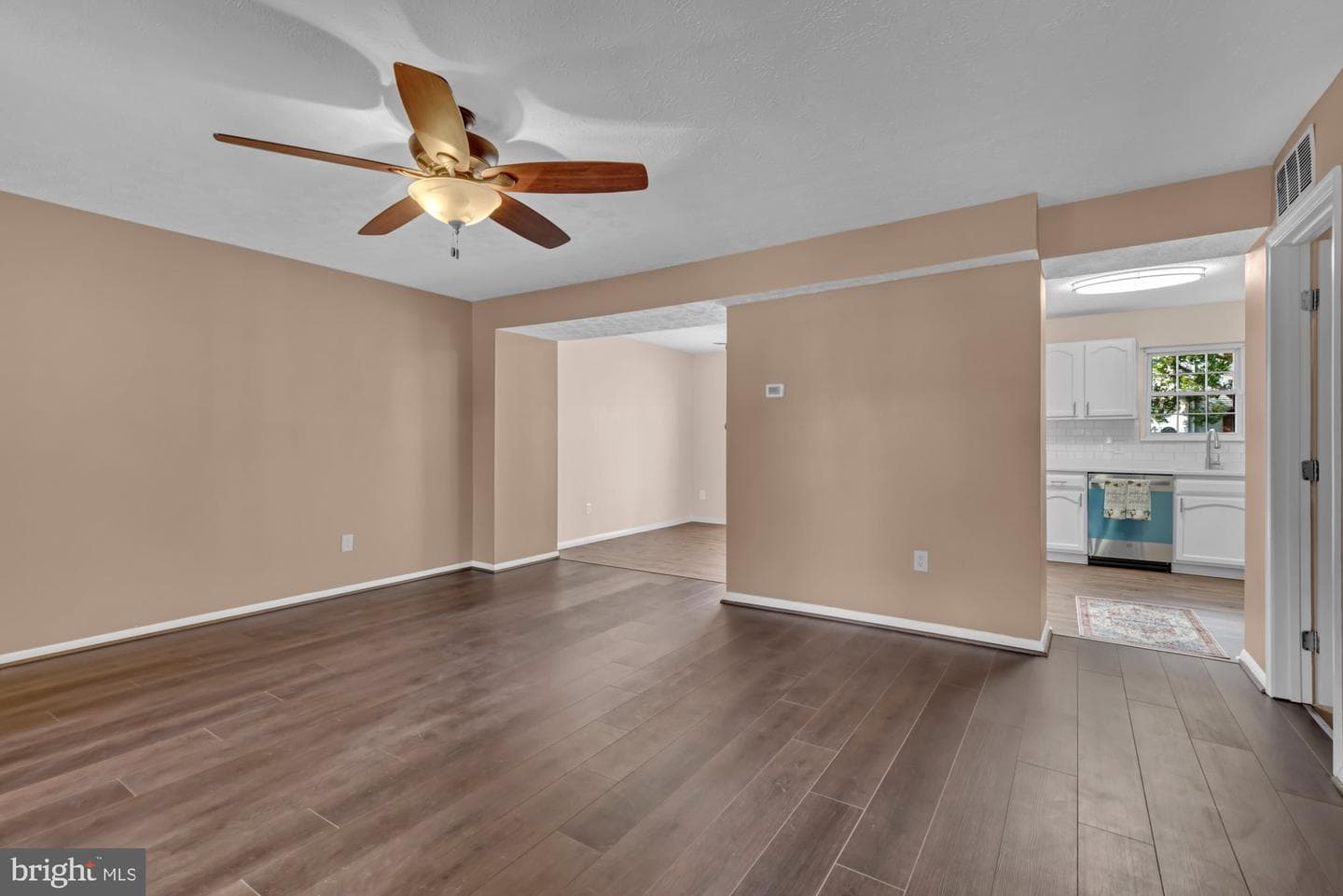 8566 Kim Marie Court photo 6