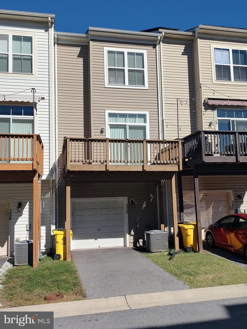 338 White Oak Way photo 2