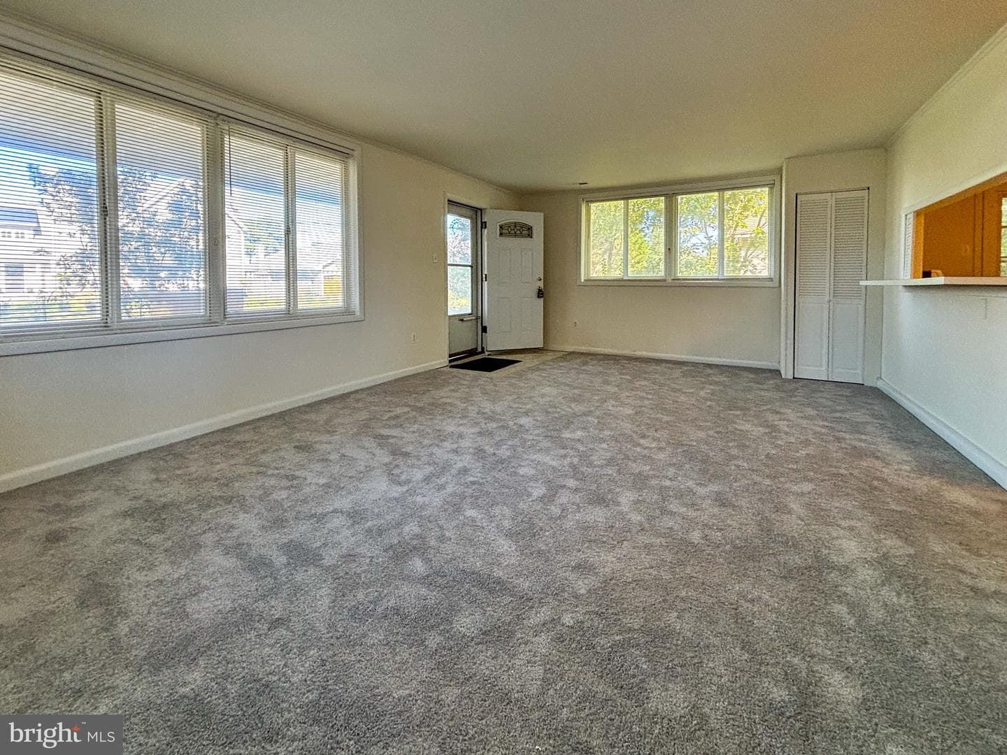 617 Walnut Avenue photo 4