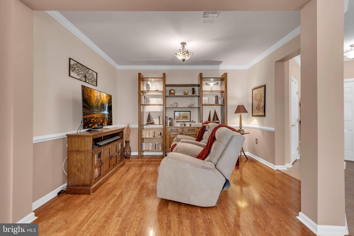 2605 Clarion Court #303 photo 6