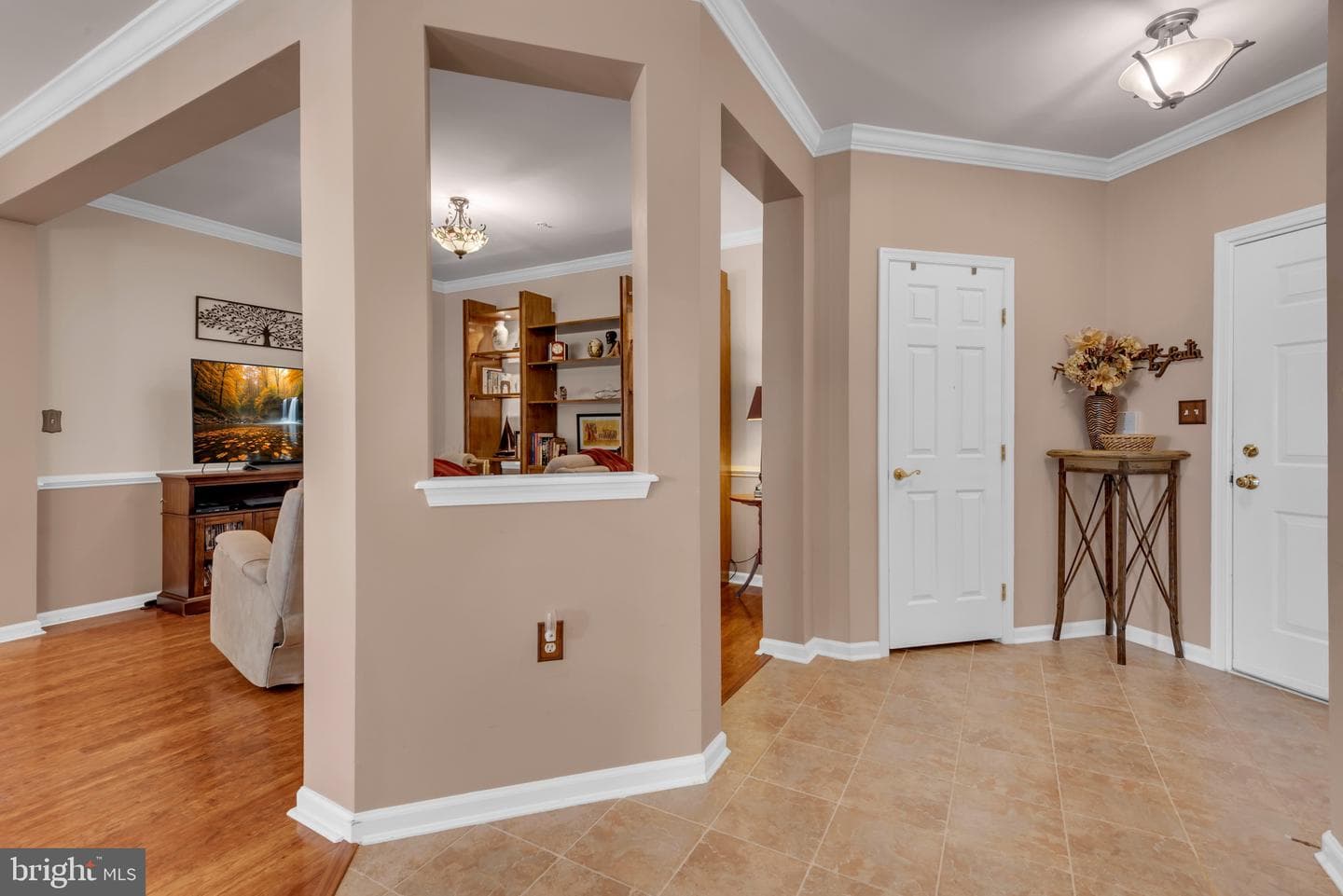 2605 Clarion Court #303 photo 8