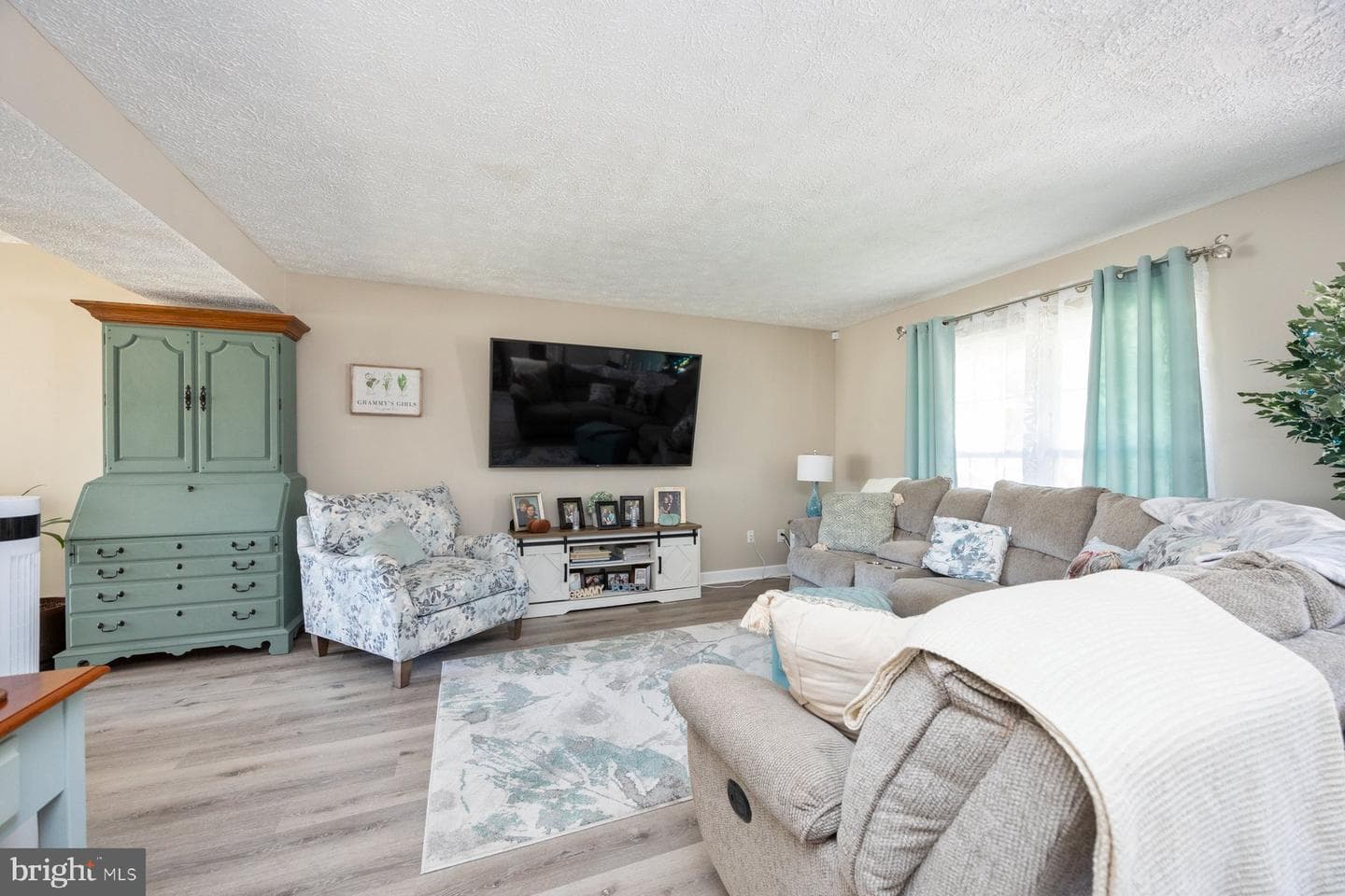 7954 Cobbler Lane photo 13