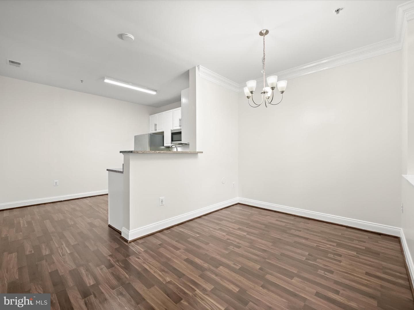 2711 Middle Neck Road photo 8