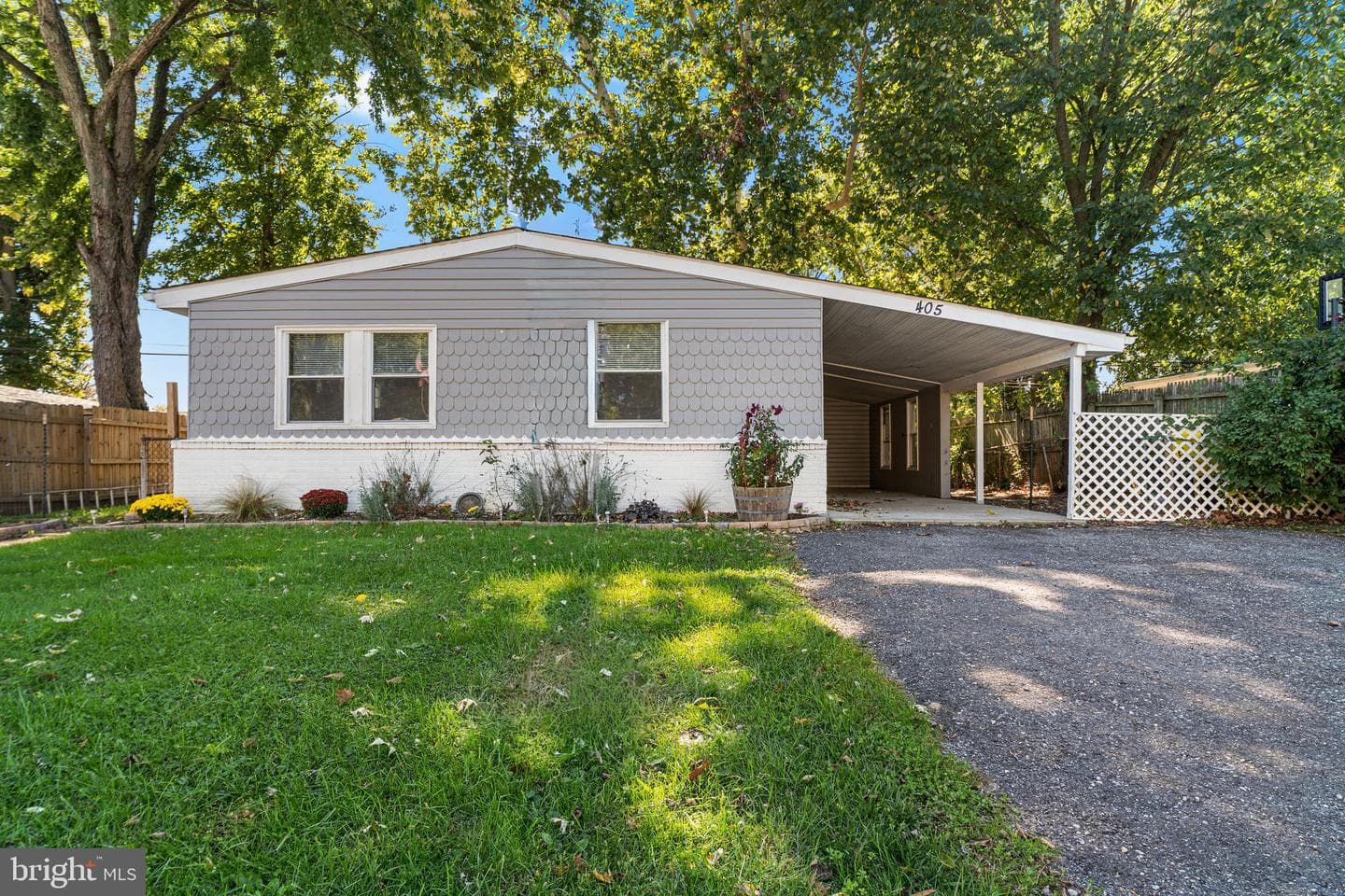 405 Morningside Drive photo 1