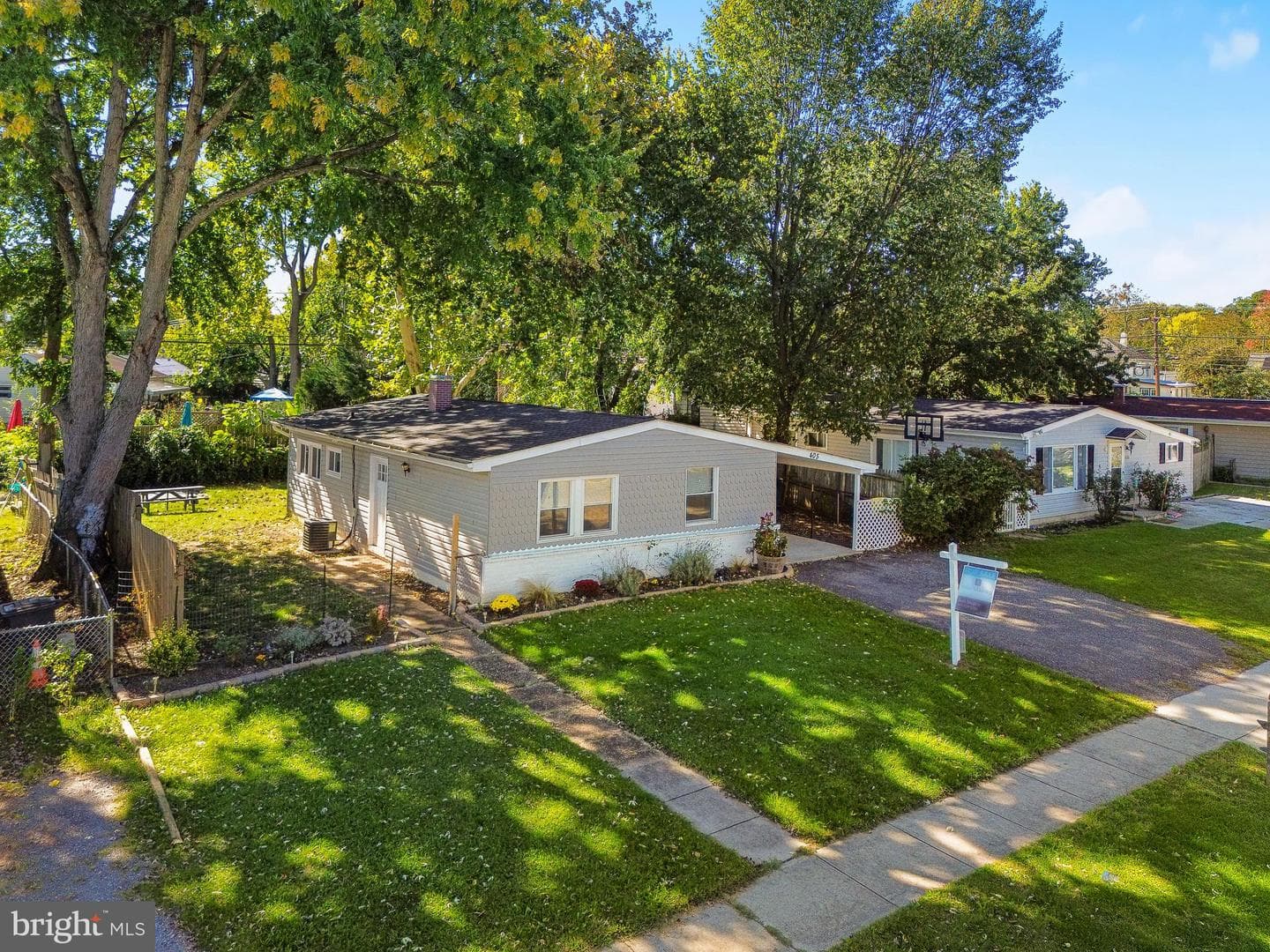 405 Morningside Drive photo 2