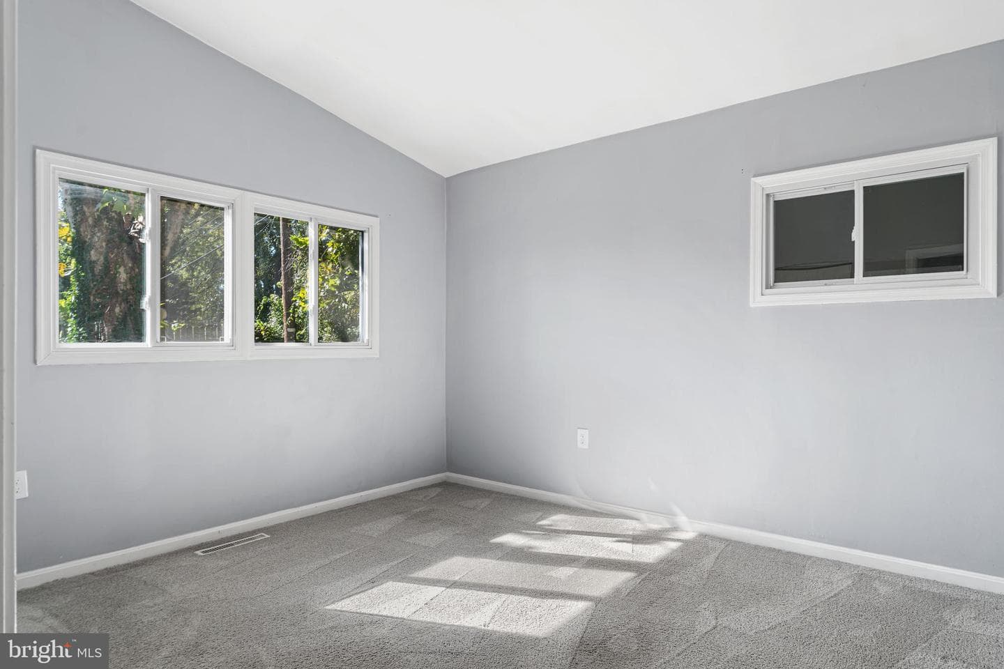 405 Morningside Drive photo 9