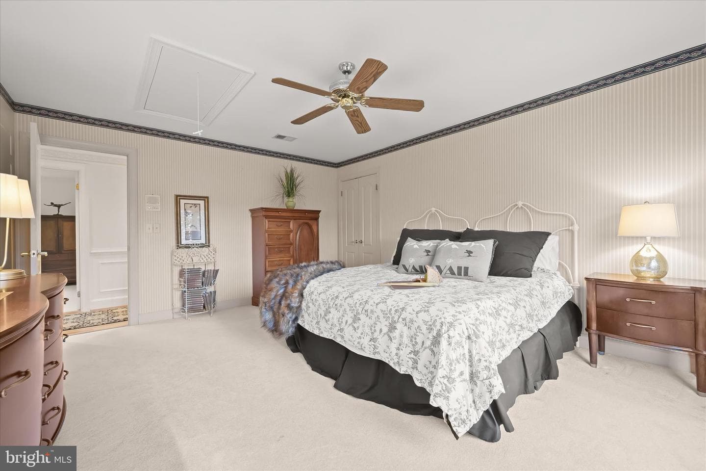 100 Asquithoaks Lane photo 36