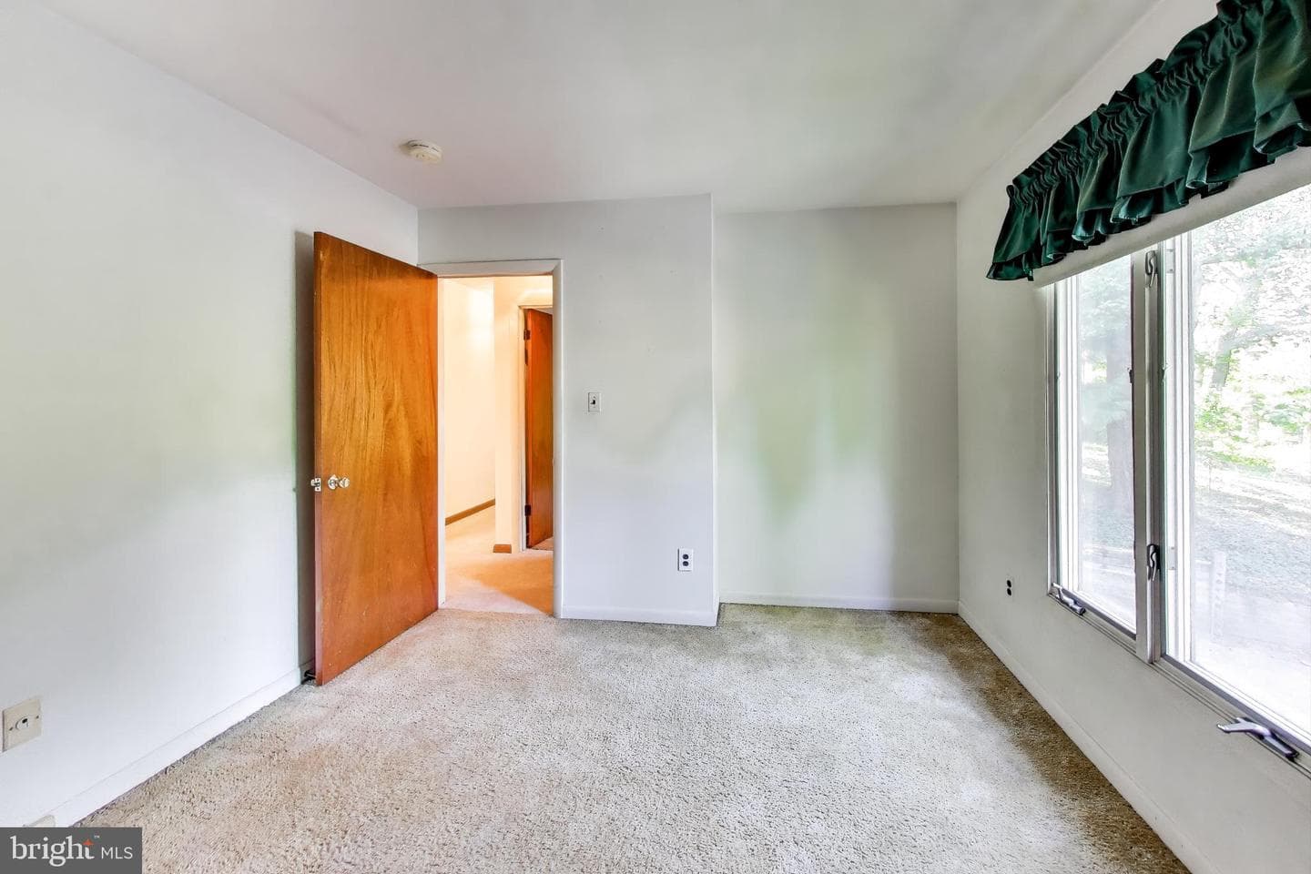 1045 Ashe Street photo 30