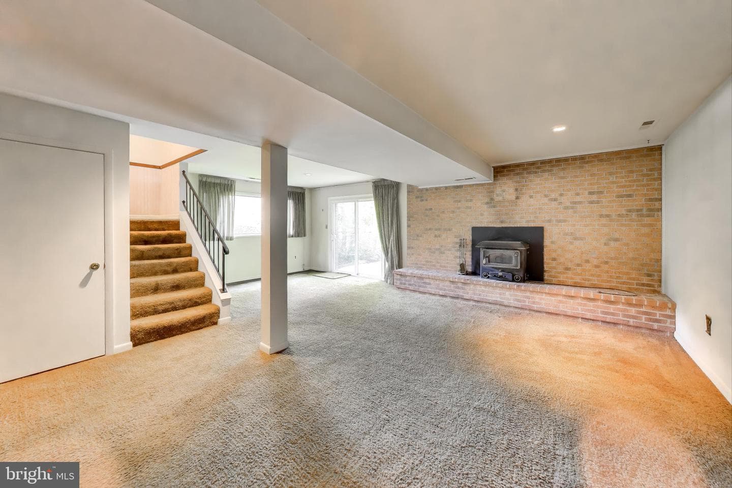 1045 Ashe Street photo 33