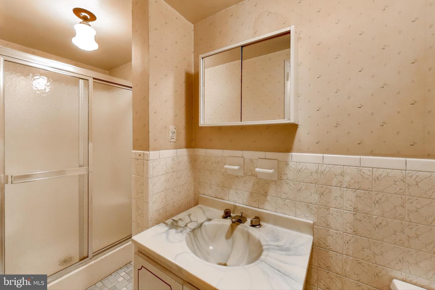 1045 Ashe Street photo 38