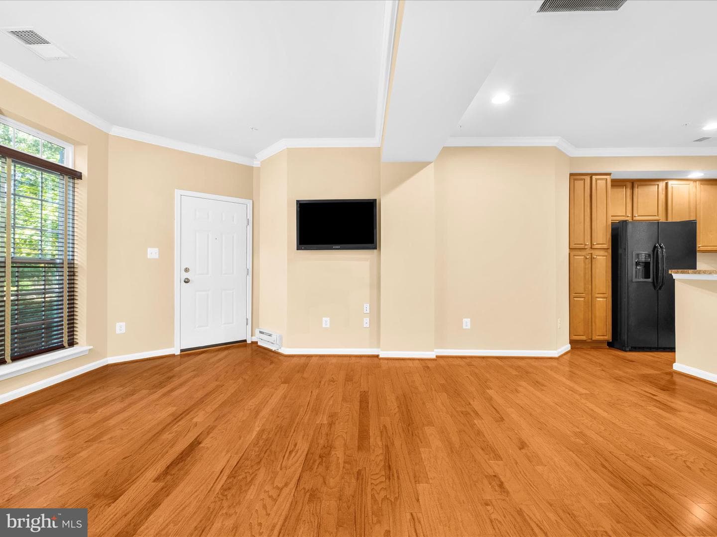 1475 Braden Loop photo 15
