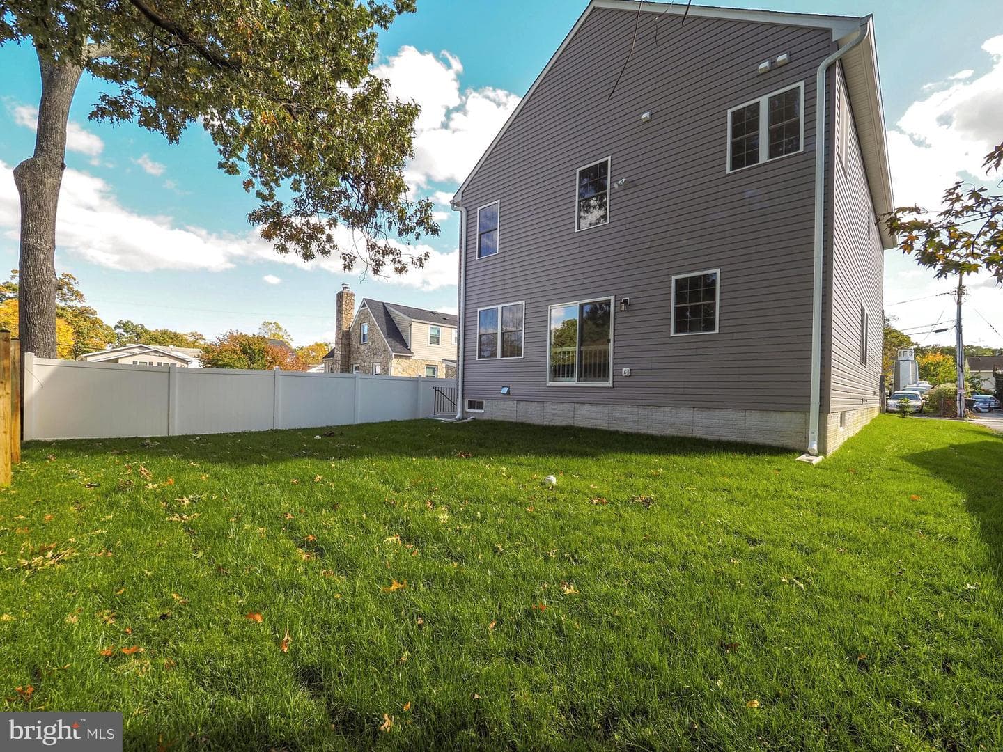 772 209th Street photo 36