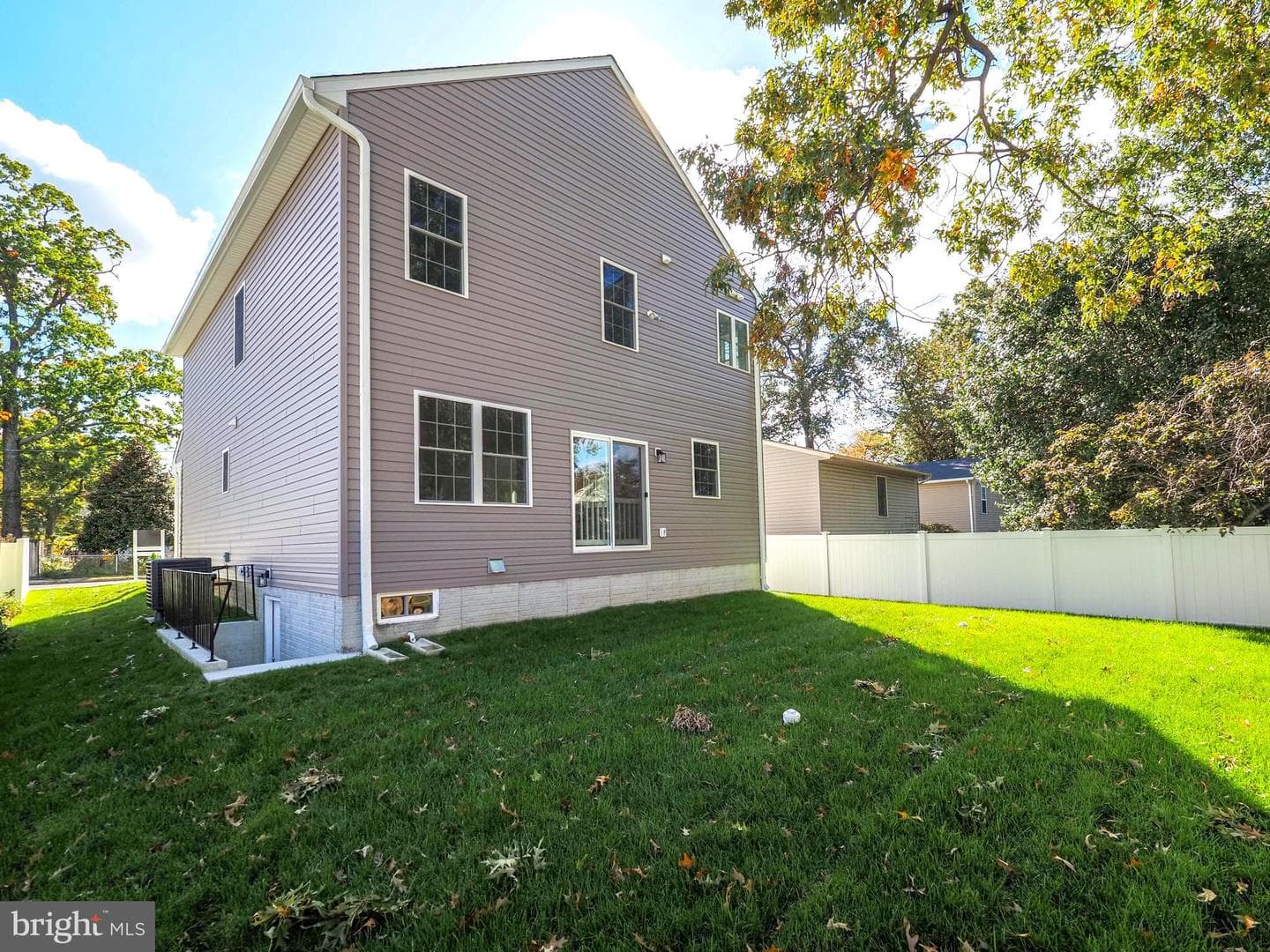 772 209th Street photo 37