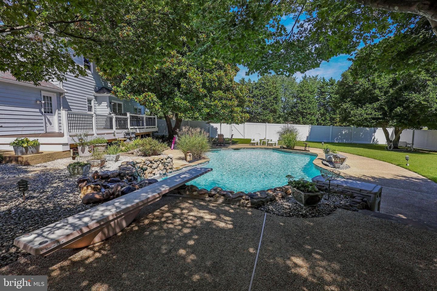 3501 Foxhall Drive photo 11