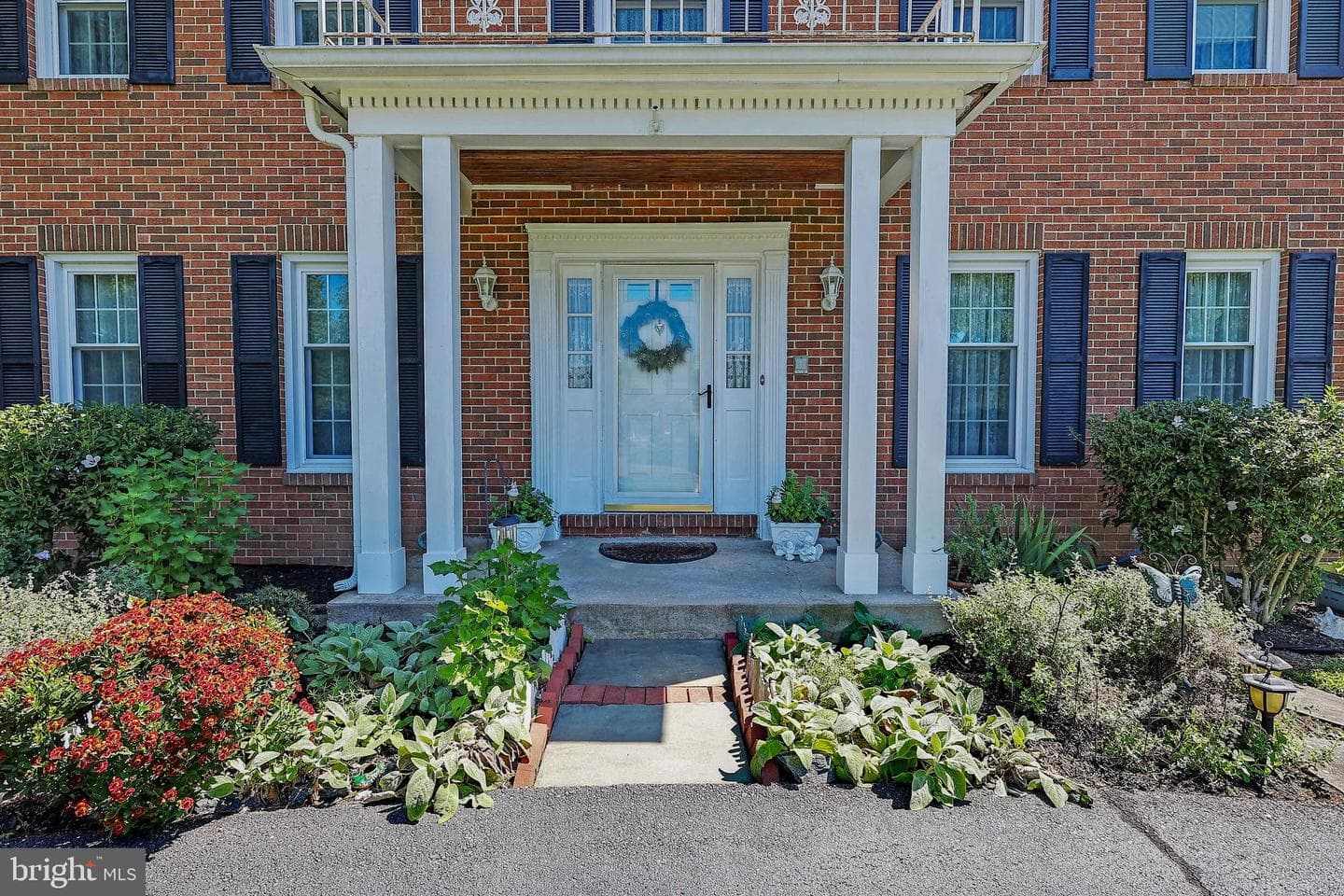 3501 Foxhall Drive photo 8