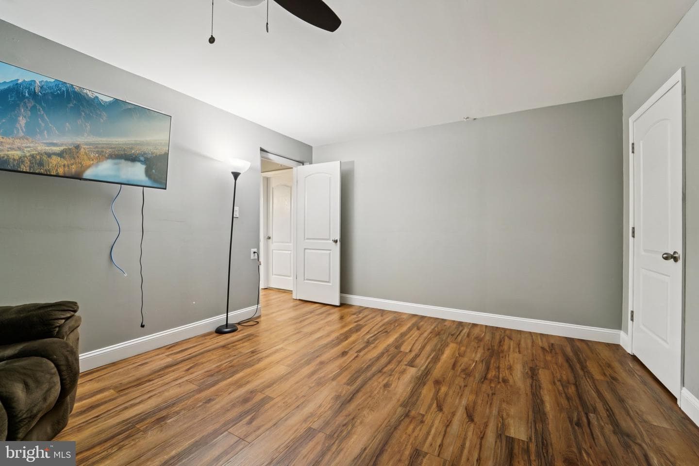 902 Boatwright Drive photo 43