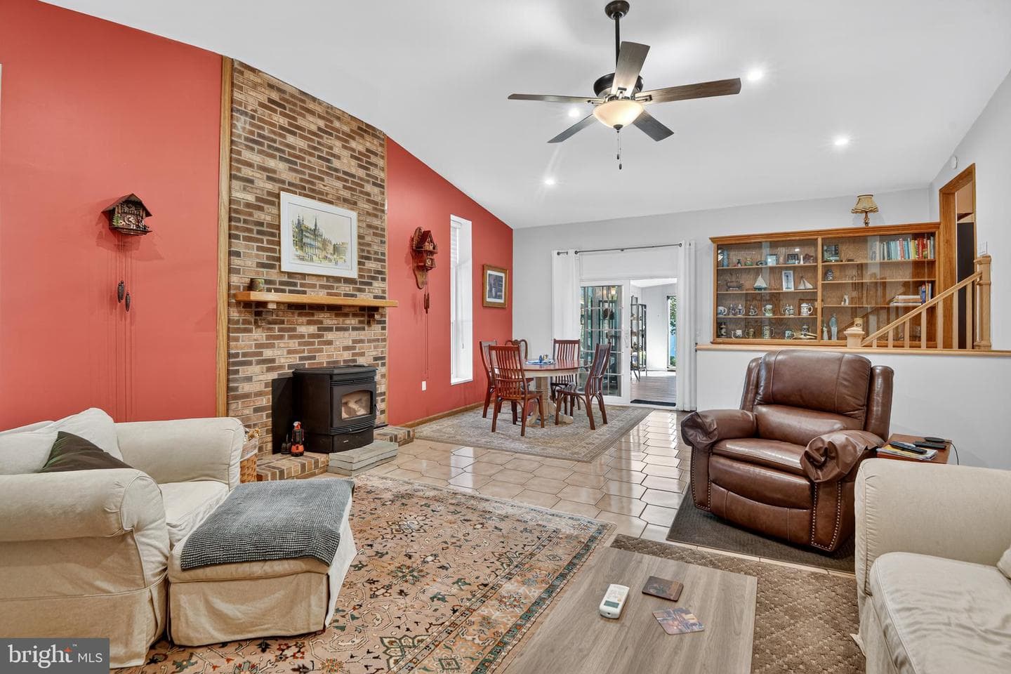 2044 Orchard Avenue photo 11