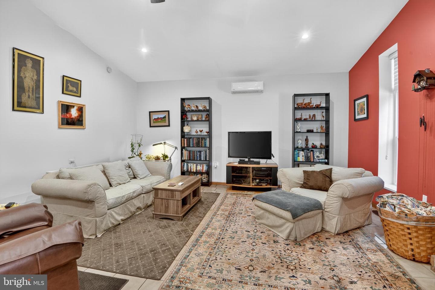 2044 Orchard Avenue photo 12