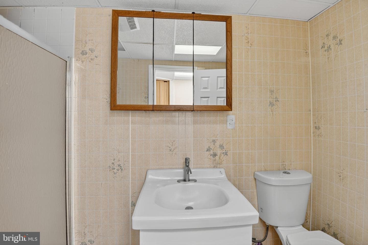 2044 Orchard Avenue photo 22
