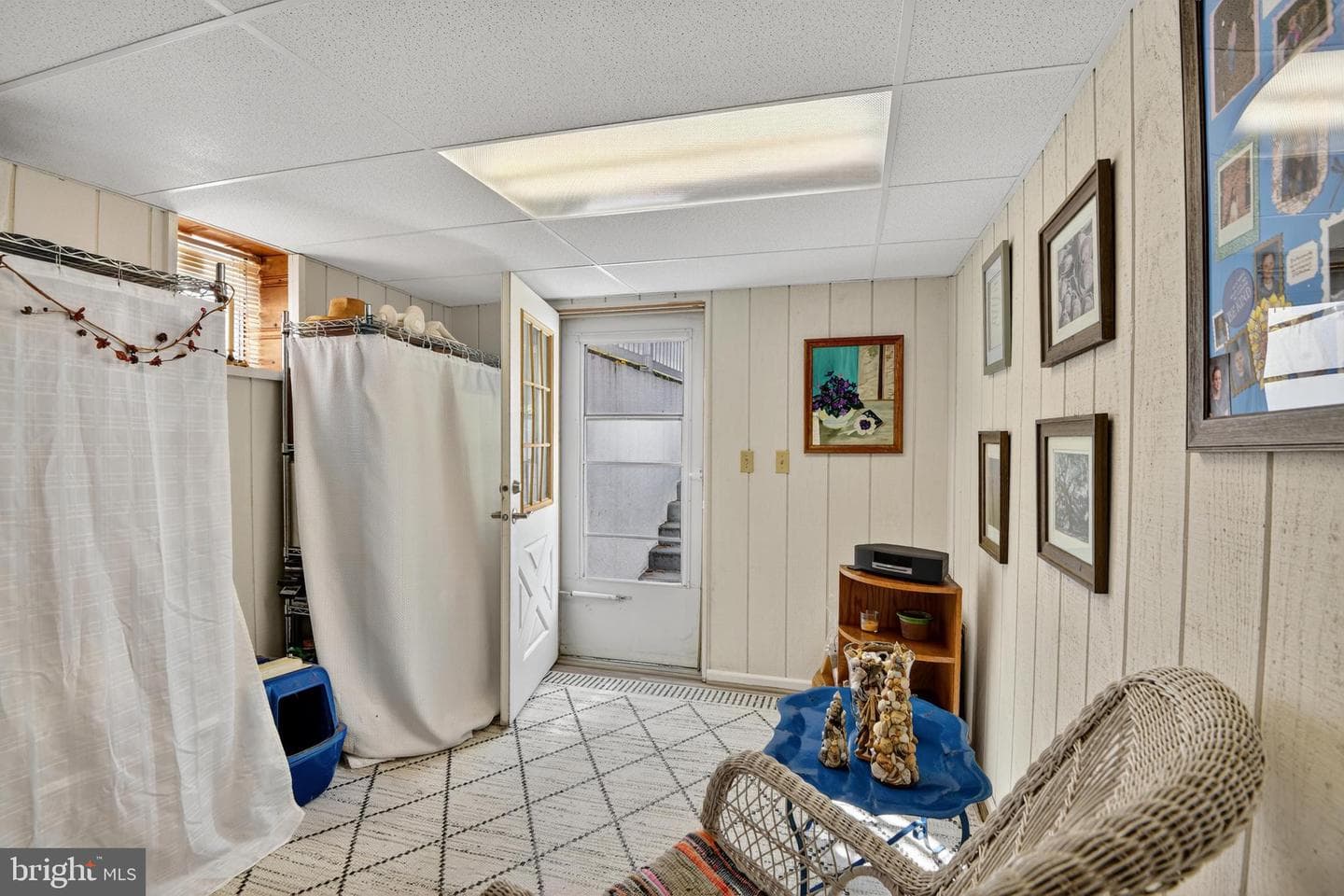 2044 Orchard Avenue photo 23
