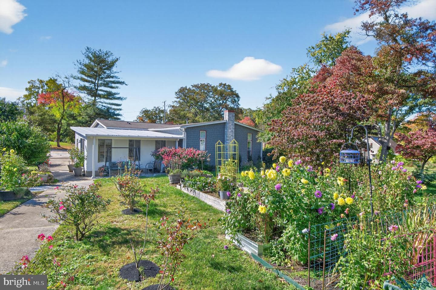 2044 Orchard Avenue photo 27