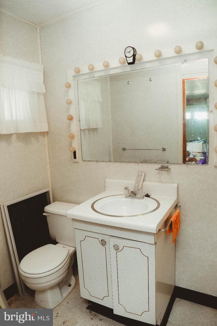 8413 Bedford Road photo 16