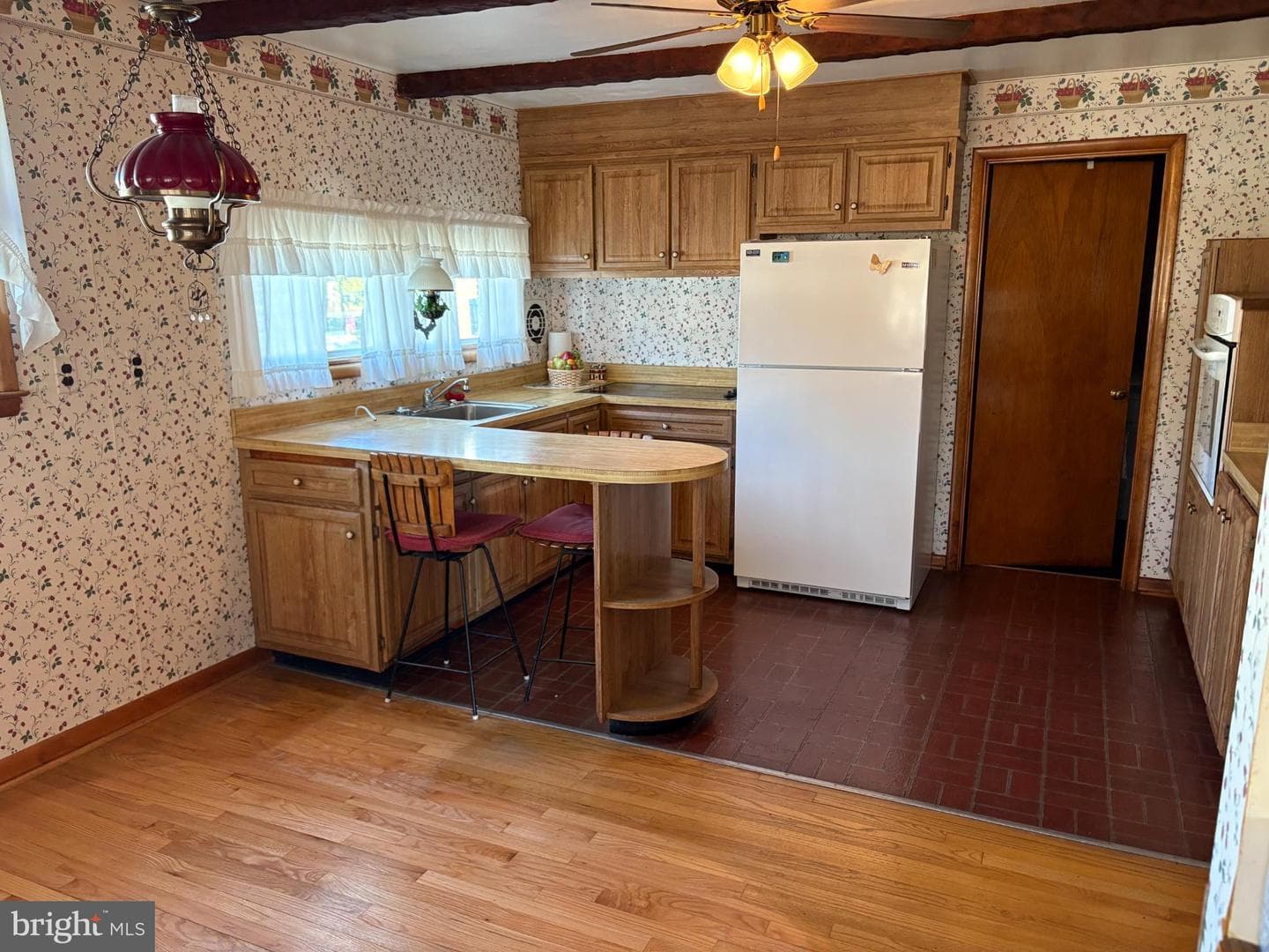 8413 Bedford Road photo 4