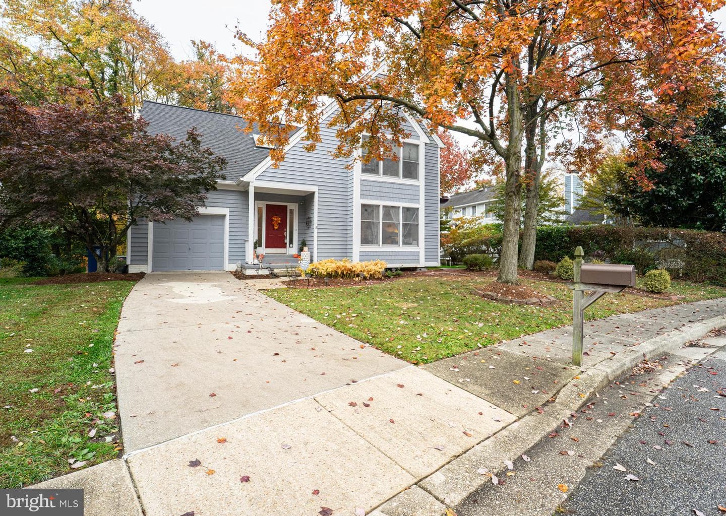 934 Langdon Court photo 3