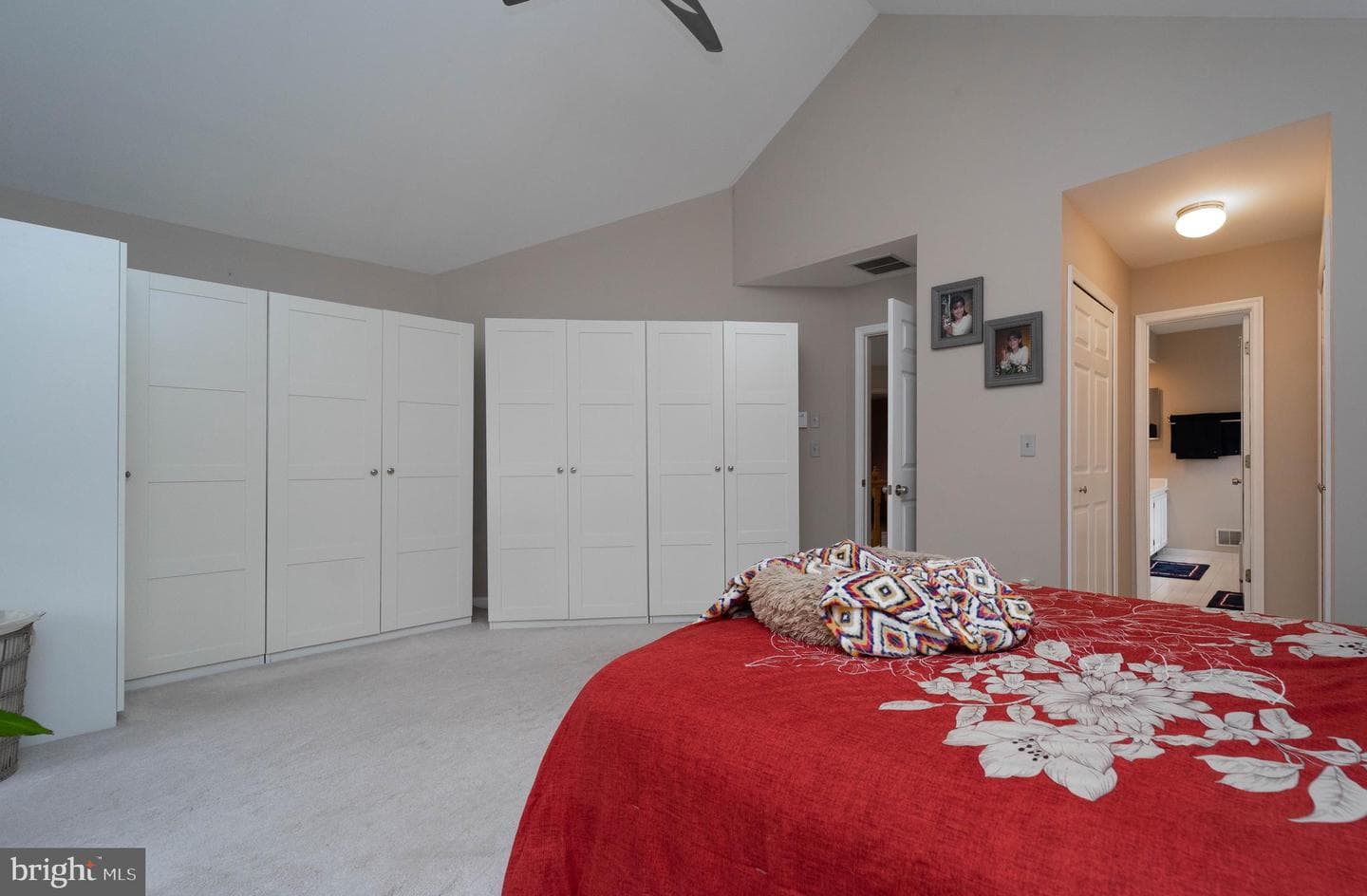 934 Langdon Court photo 38