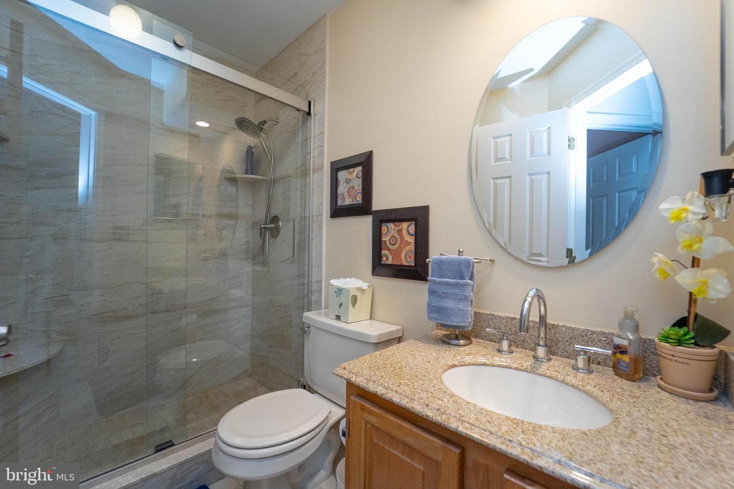 934 Langdon Court photo 44