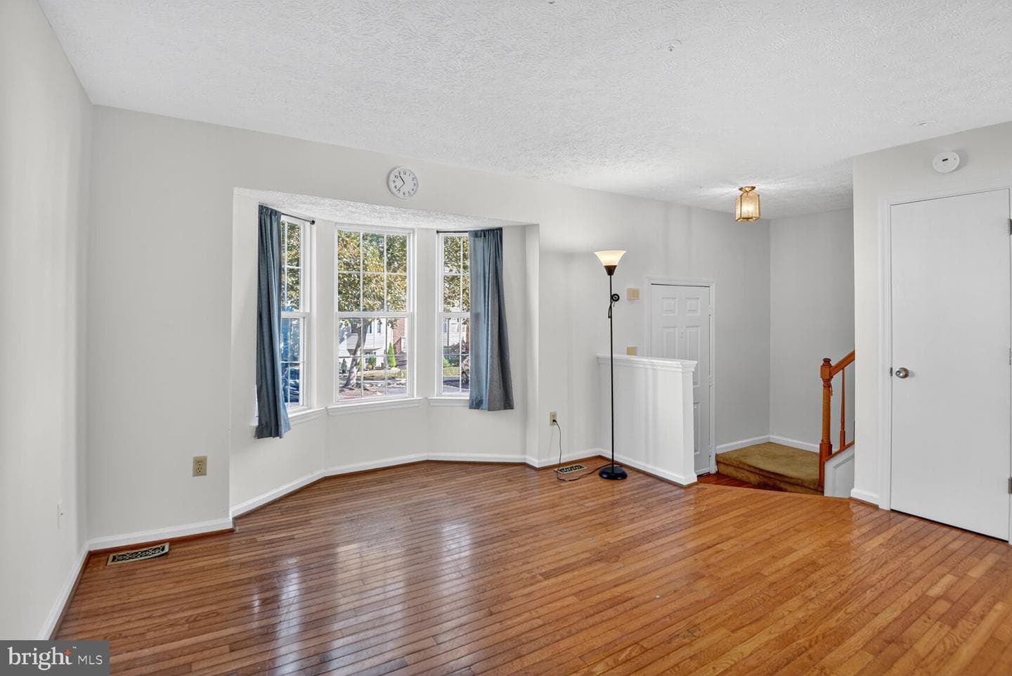 604 Tripp Creek Court photo 3