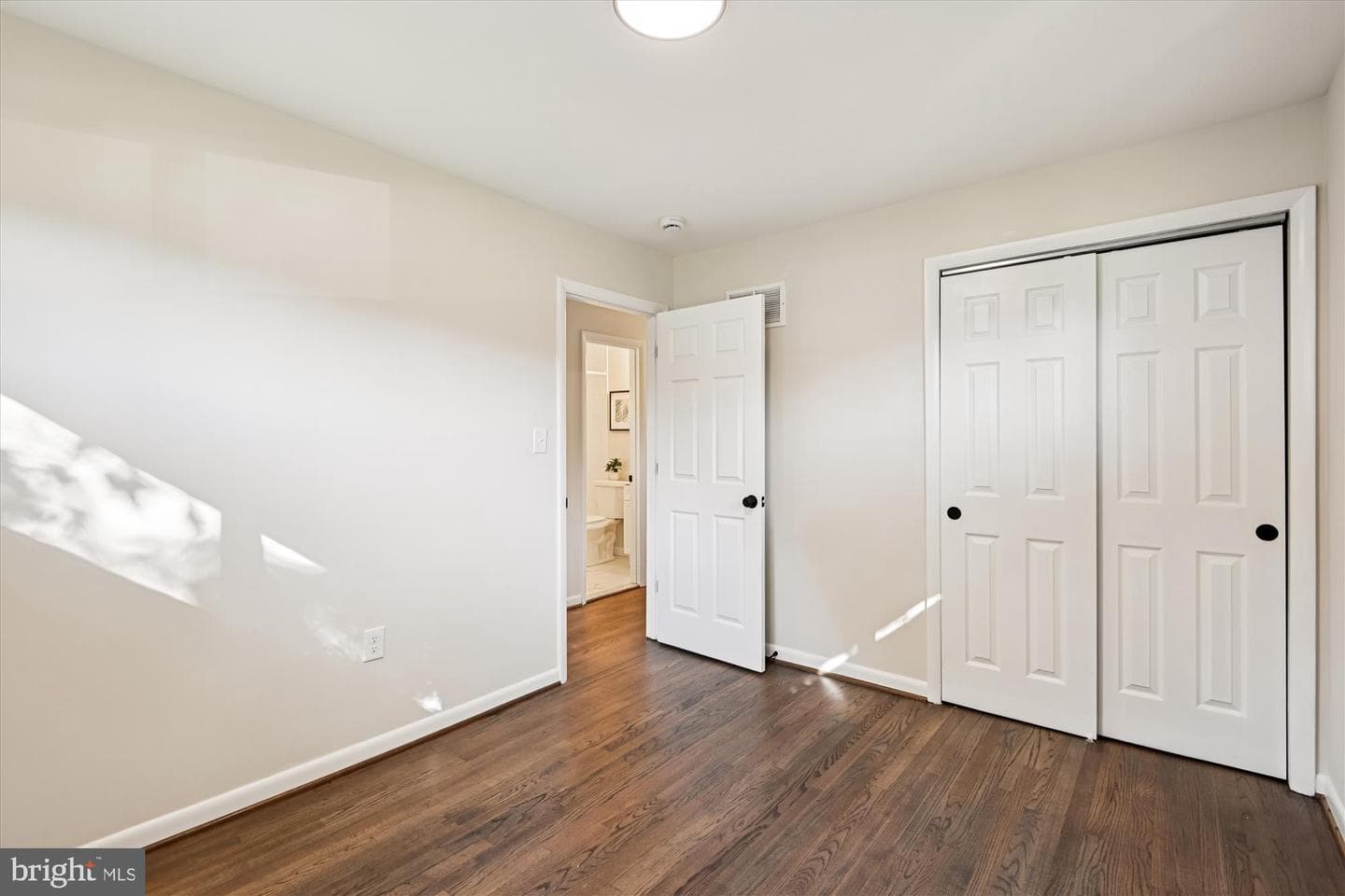 8259 Spring Knoll Drive photo 24