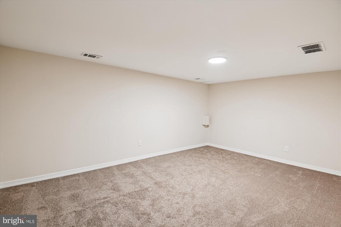 8259 Spring Knoll Drive photo 30