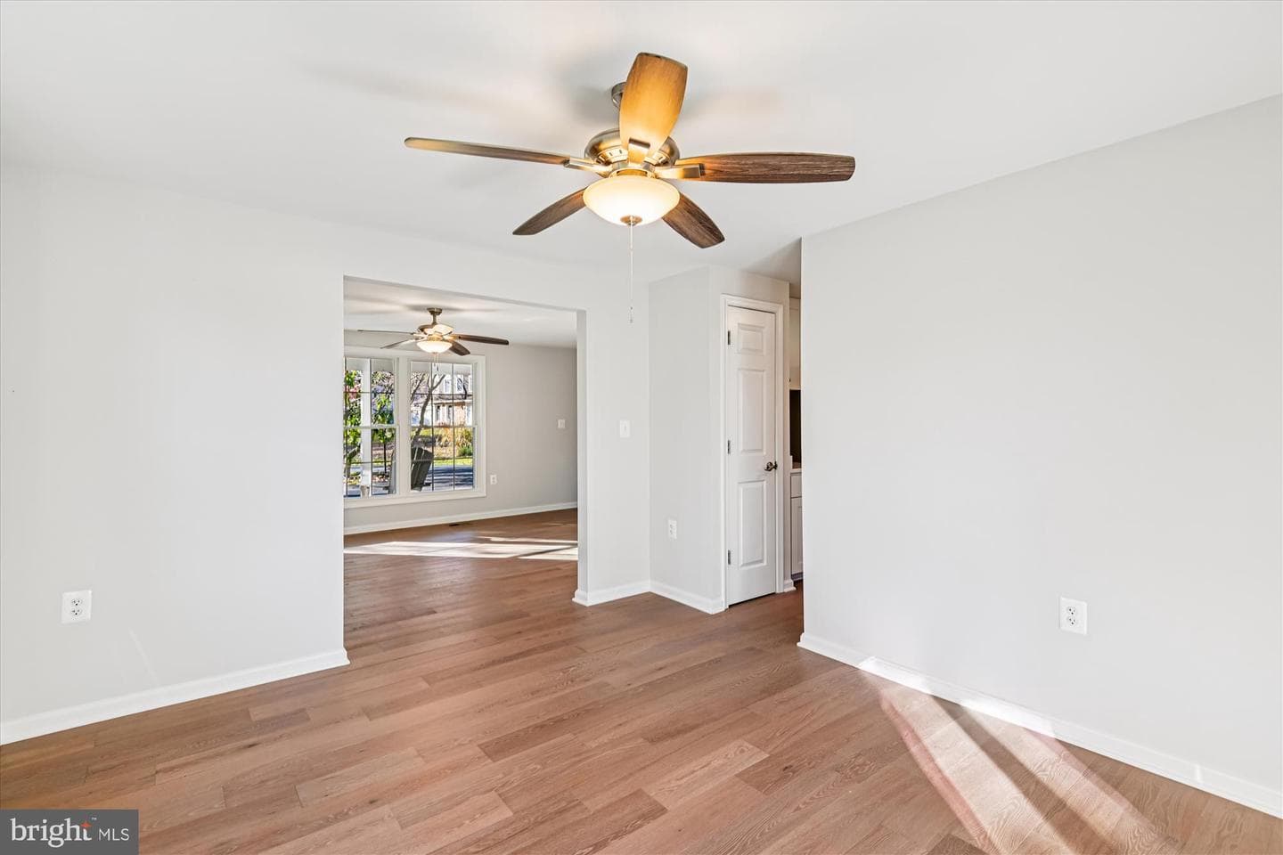 3092 Sussex Place photo 29
