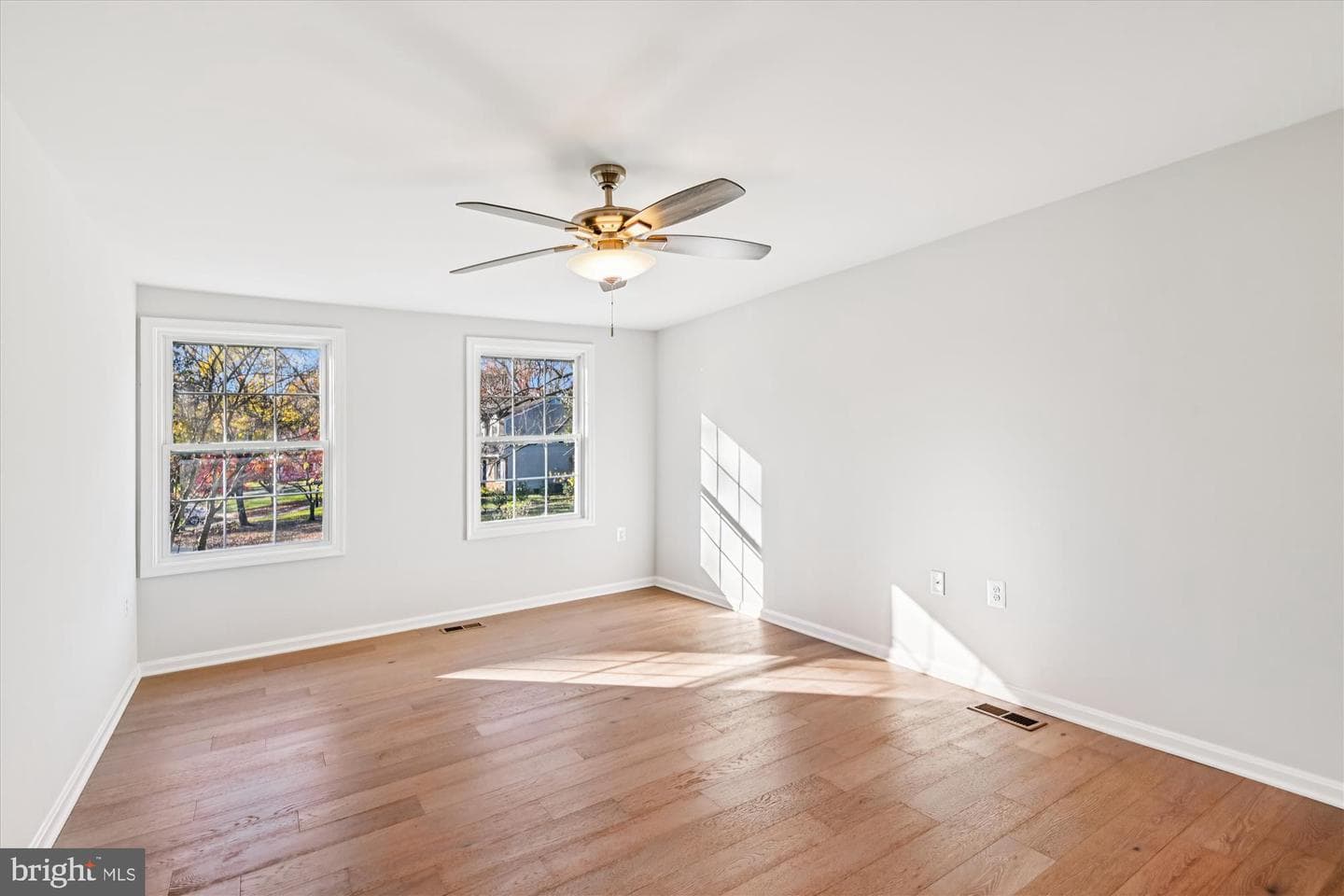 3092 Sussex Place photo 54