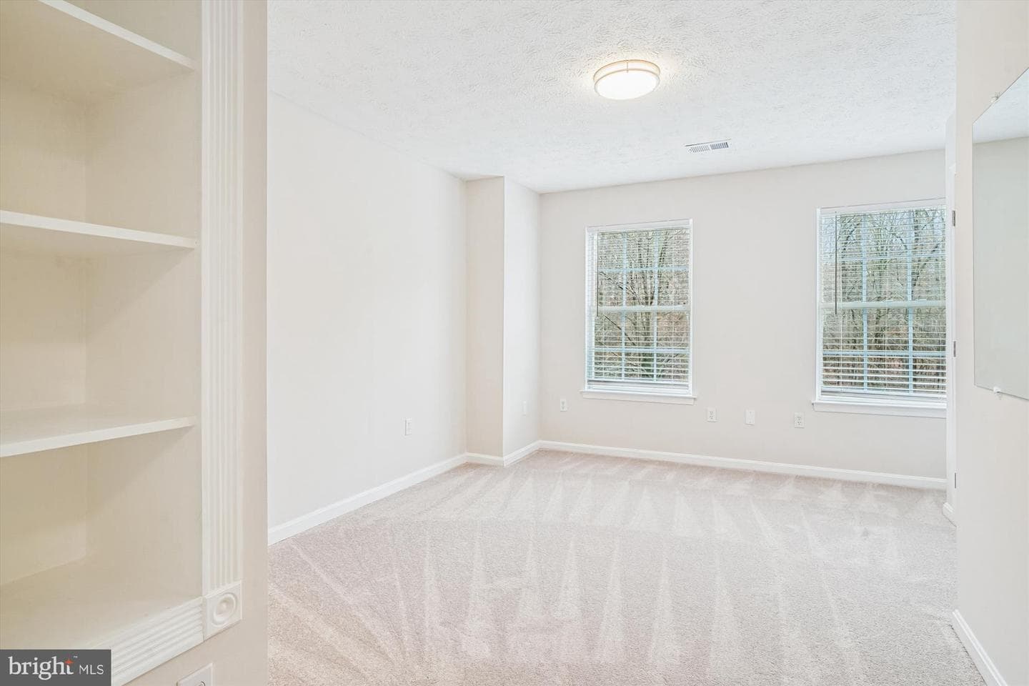 676 Plantation Boulevard photo 33