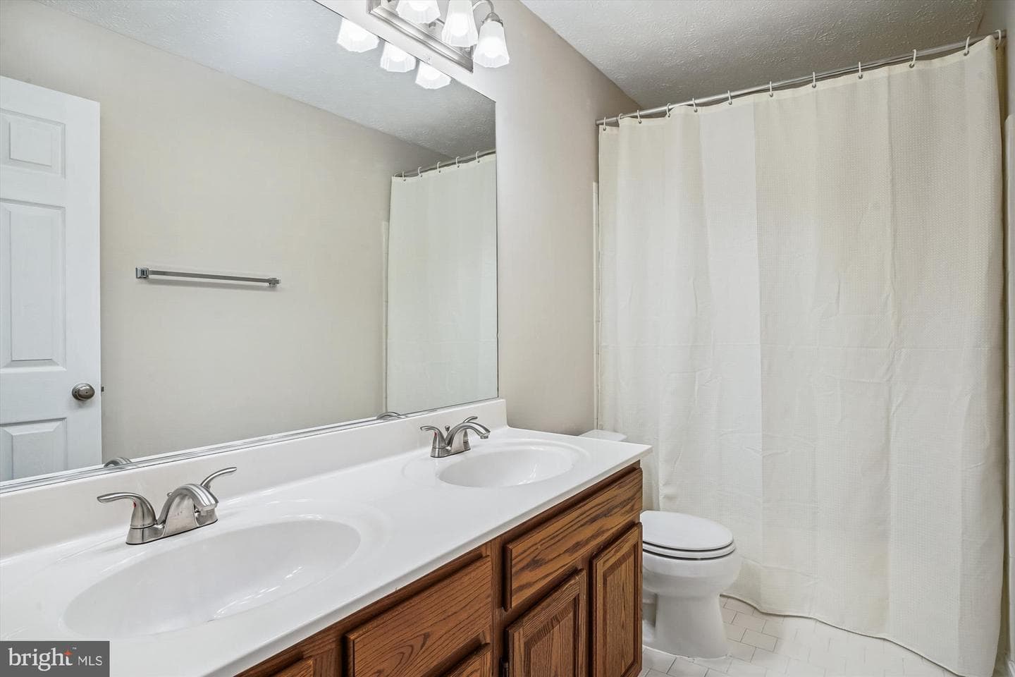 676 Plantation Boulevard photo 40