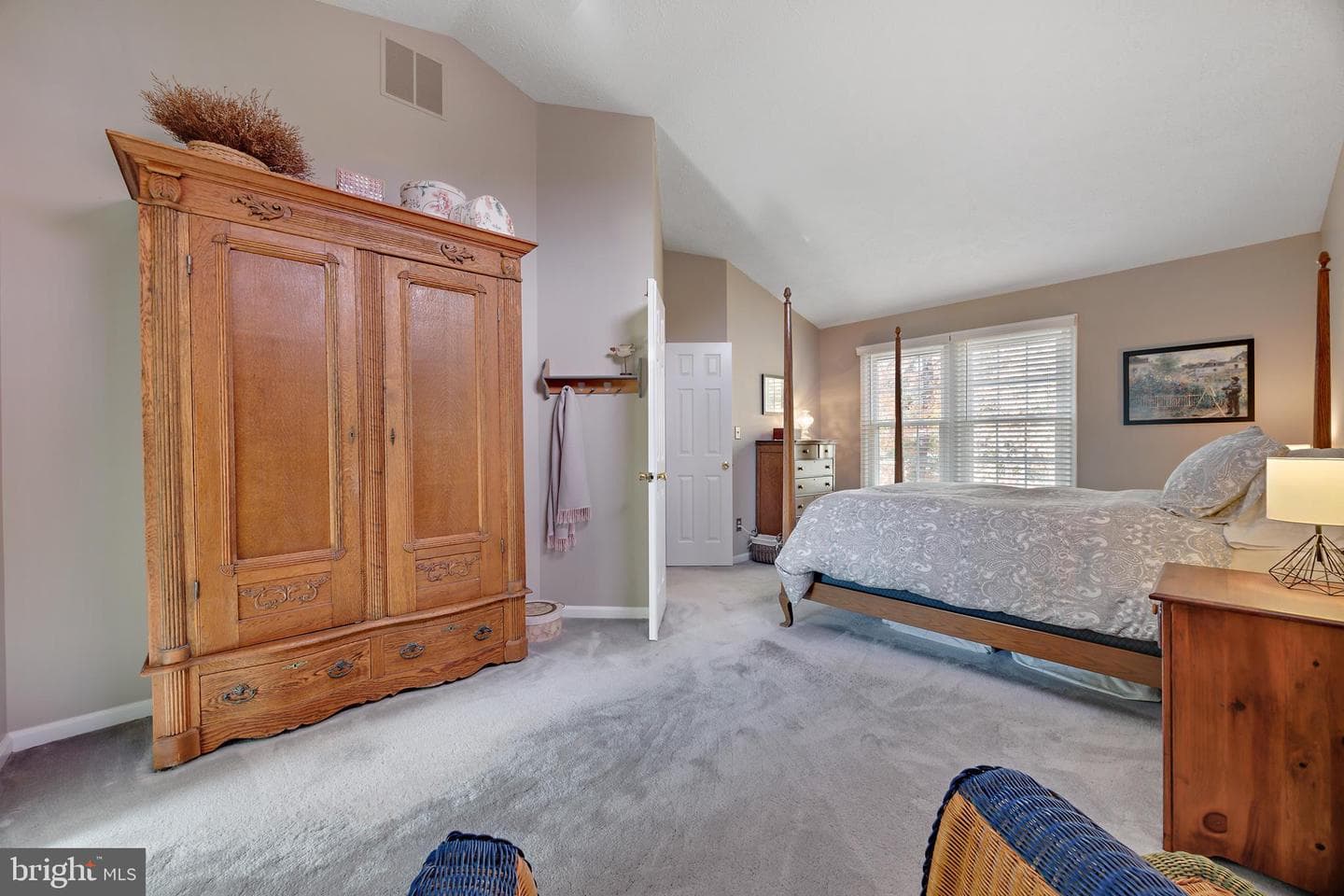 7806 Golden Pine Circle photo 19