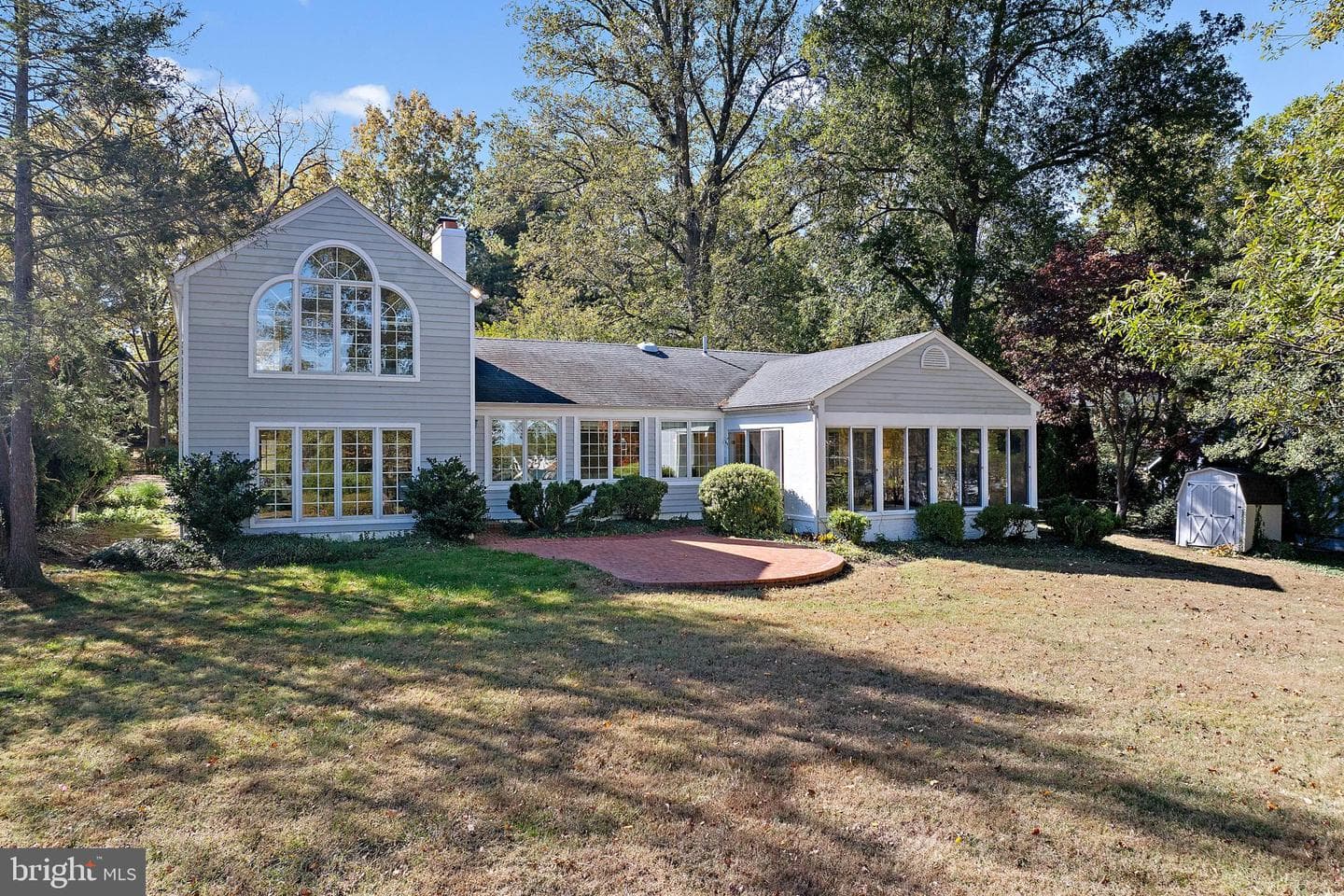 3137 Catrina Lane photo 2
