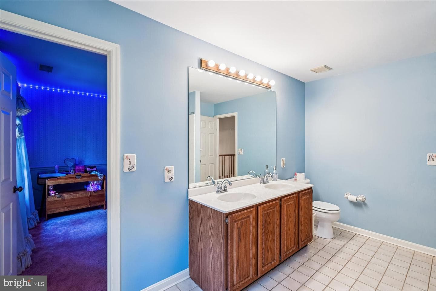 1603 Huntcliff Way photo 16