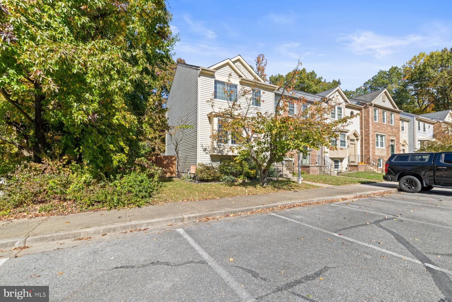 1014 Chestnut Haven Court photo 4