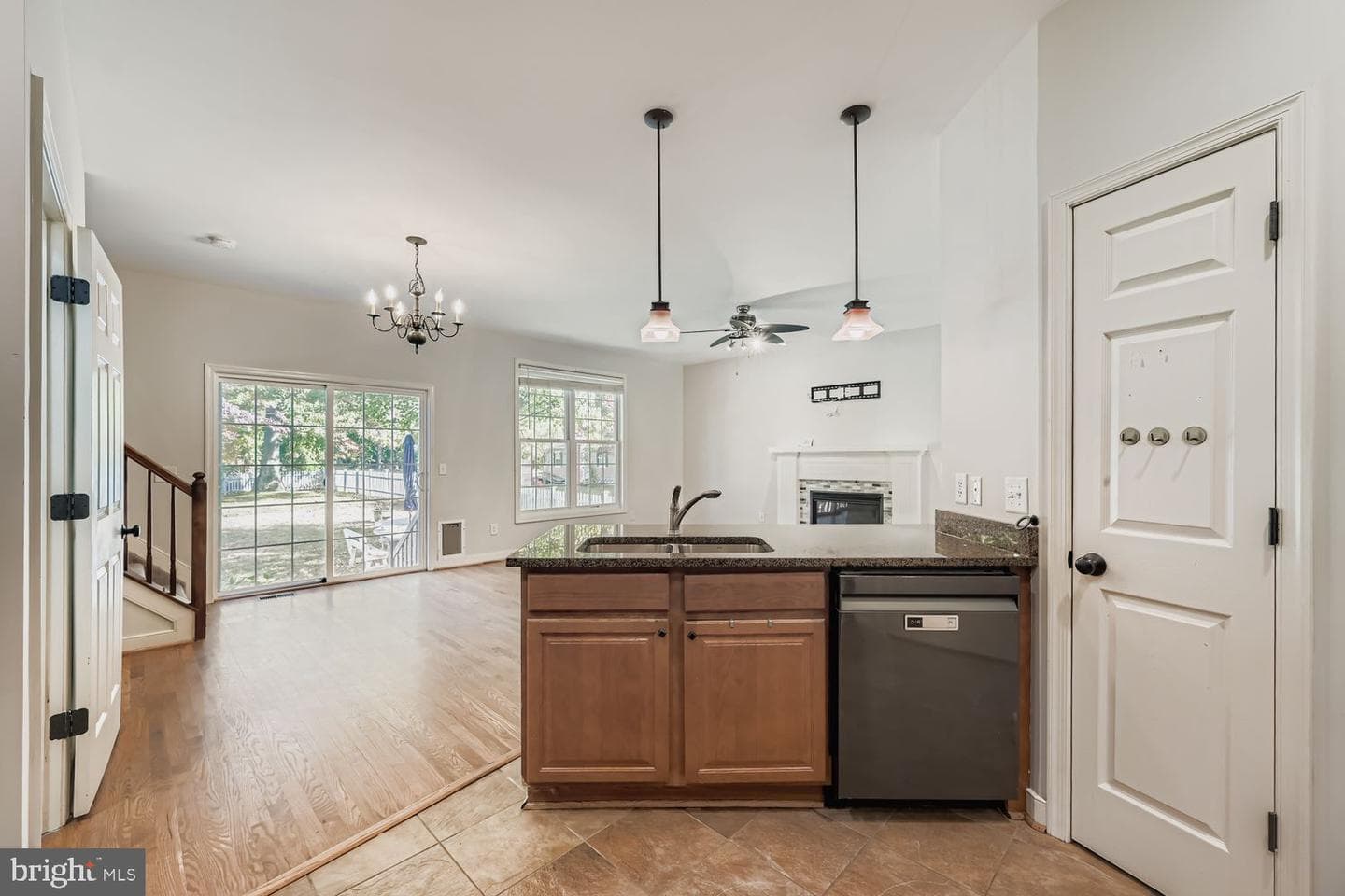 1250 Breitwert Avenue photo 8