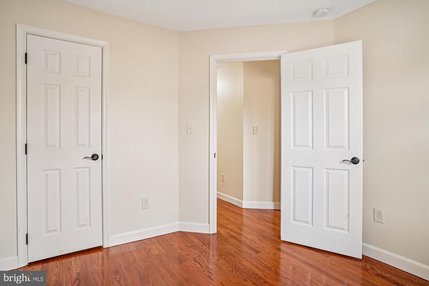 3232 Escapade Circle photo 22
