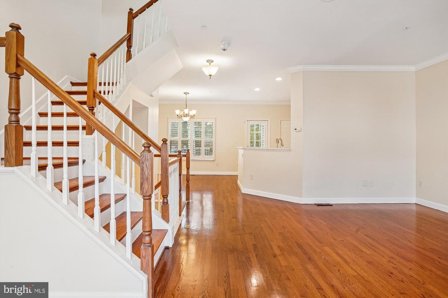 3232 Escapade Circle photo 6