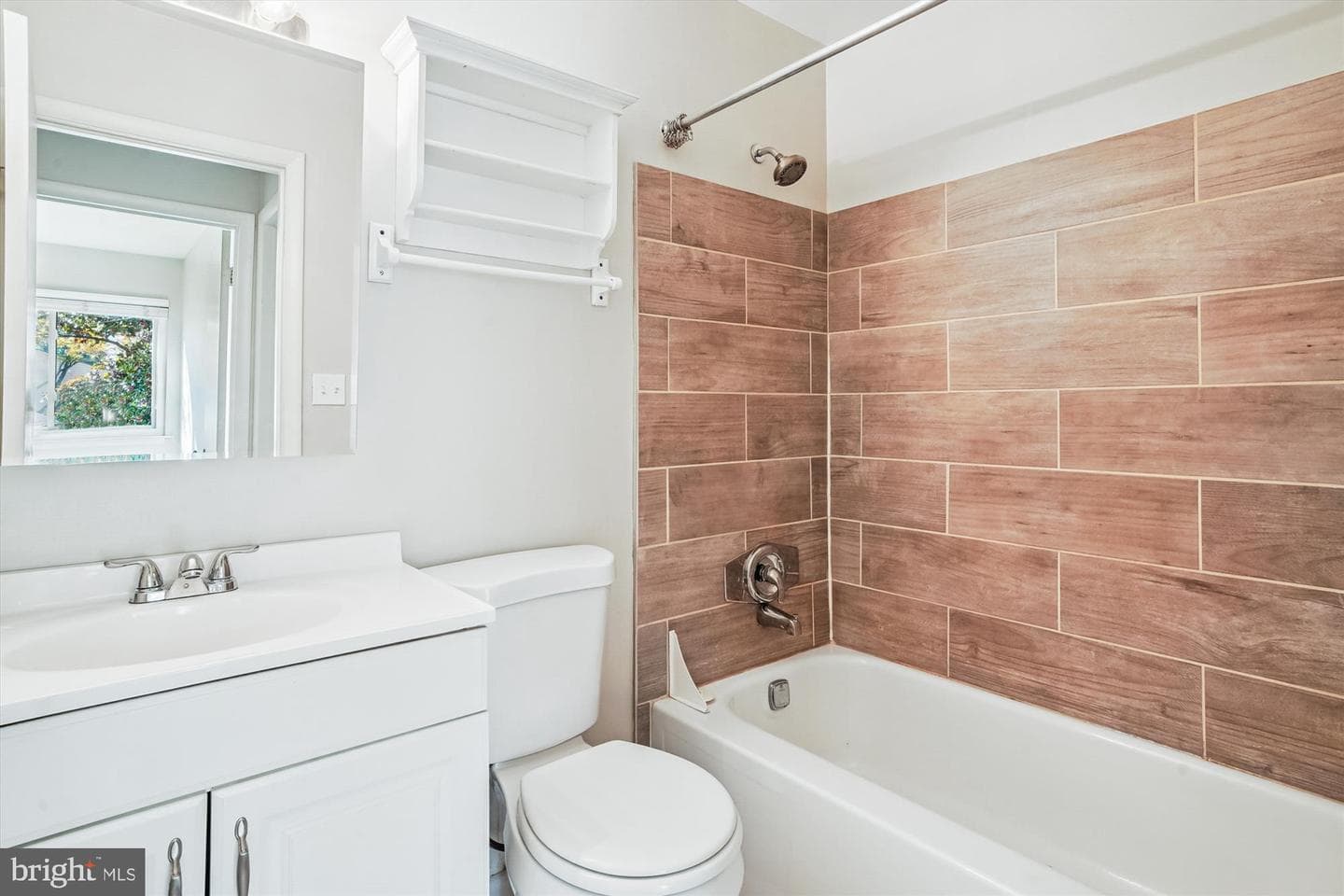 1071 Cedar Ridge Court photo 11