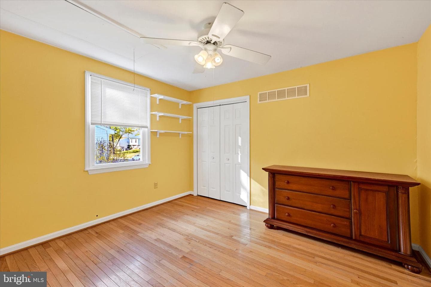 110 Patricia Avenue photo 25