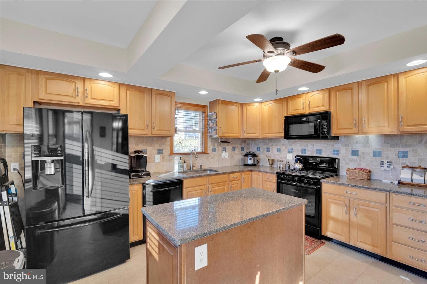 102 Catalpa Road photo 21