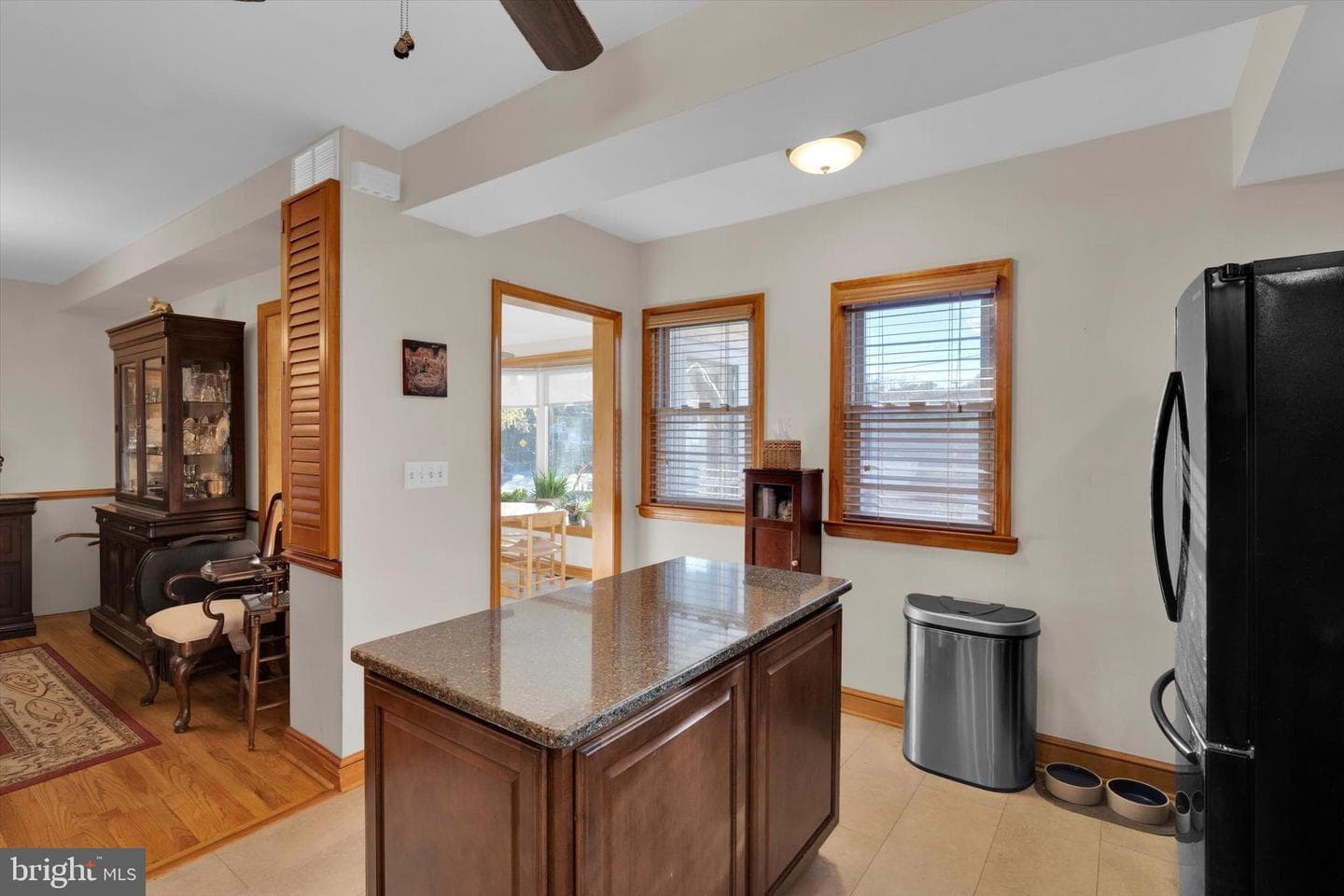 102 Catalpa Road photo 22